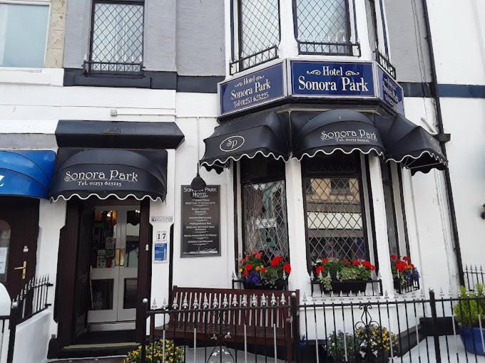 Hotel Sonora park Blackpool Esterno foto